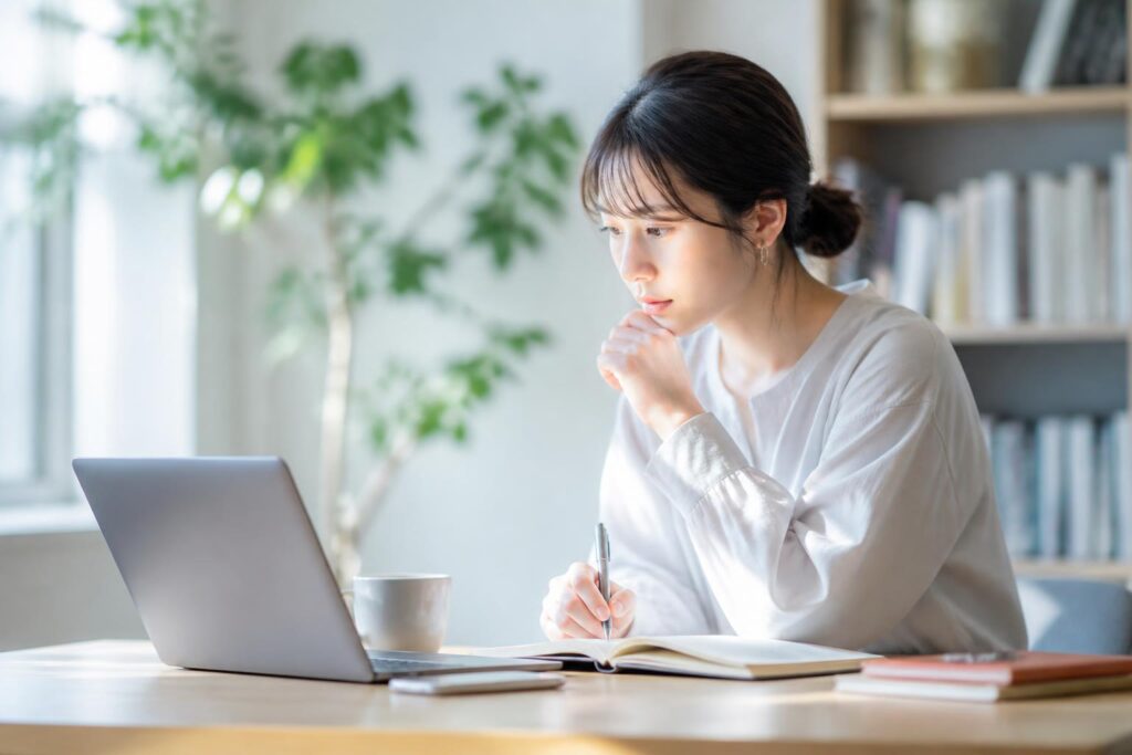ChatGPTを活用したマーケティングの資料請求はどうする？